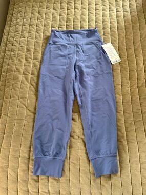 Align Jogger Crop — Periwinkle/Dusty Blue